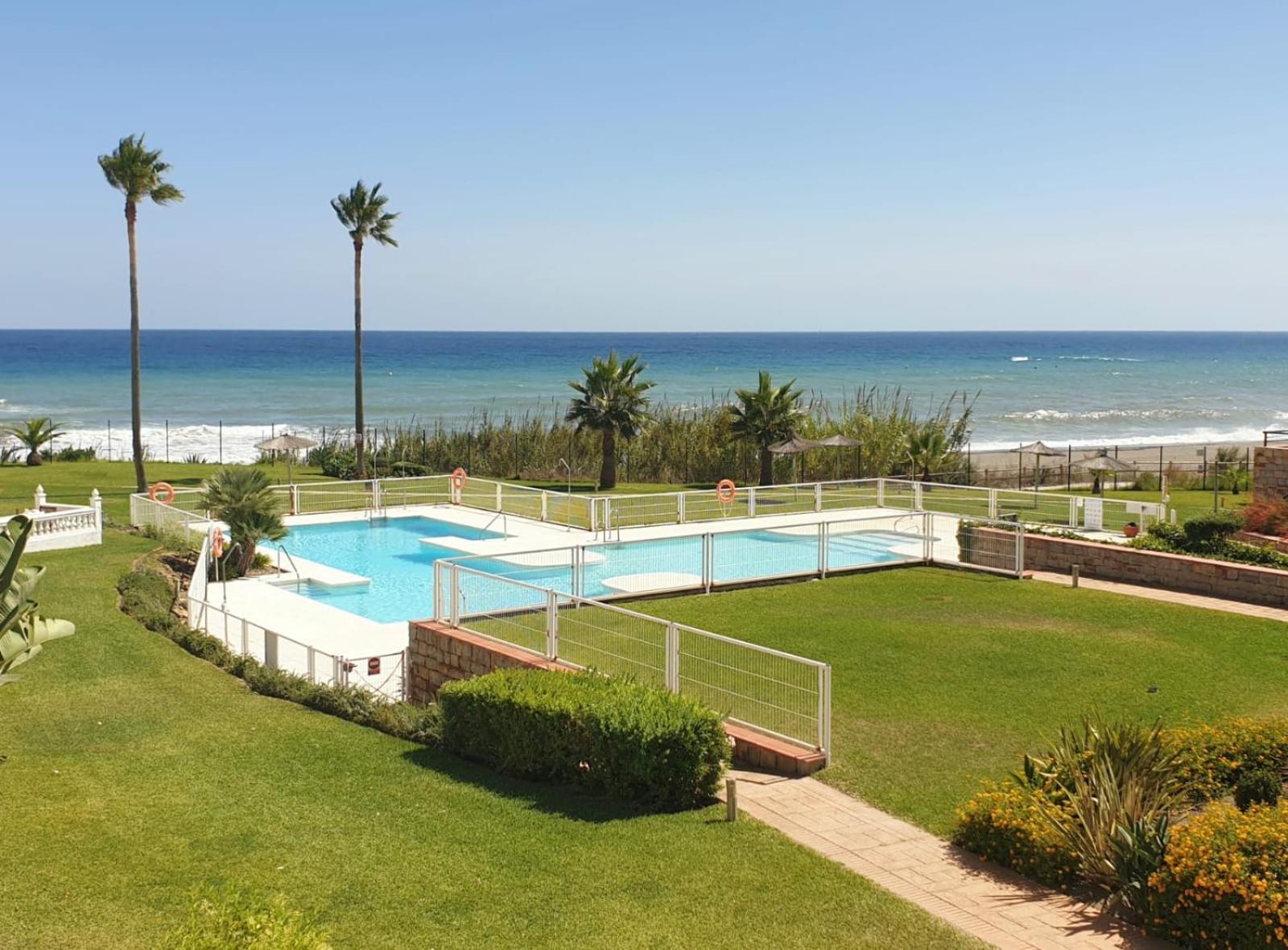 Casitamar Frontline Beach House Rental Casares Costa Near Estepona Bahia de Casares Exterior foto