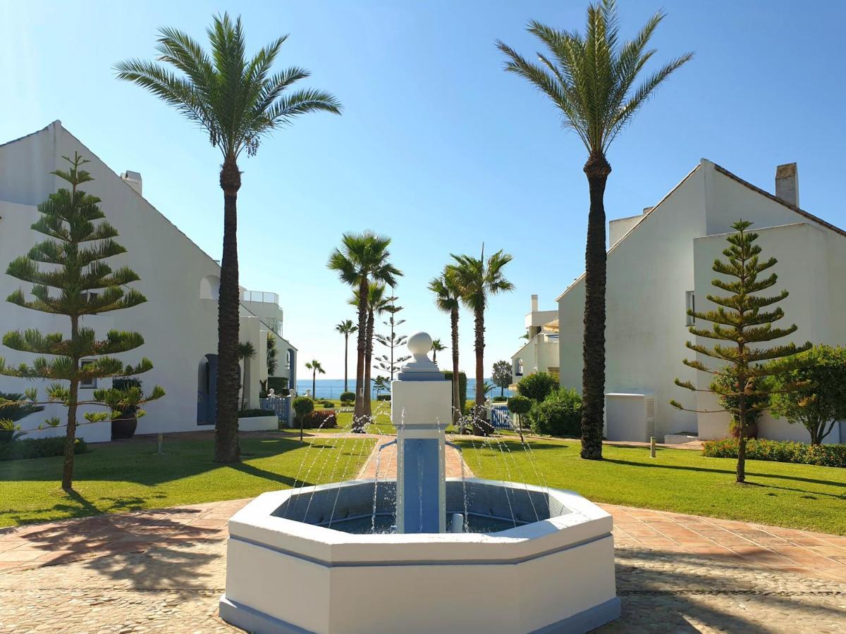 Casitamar Frontline Beach House Rental Casares Costa Near Estepona Bahia de Casares Exterior foto