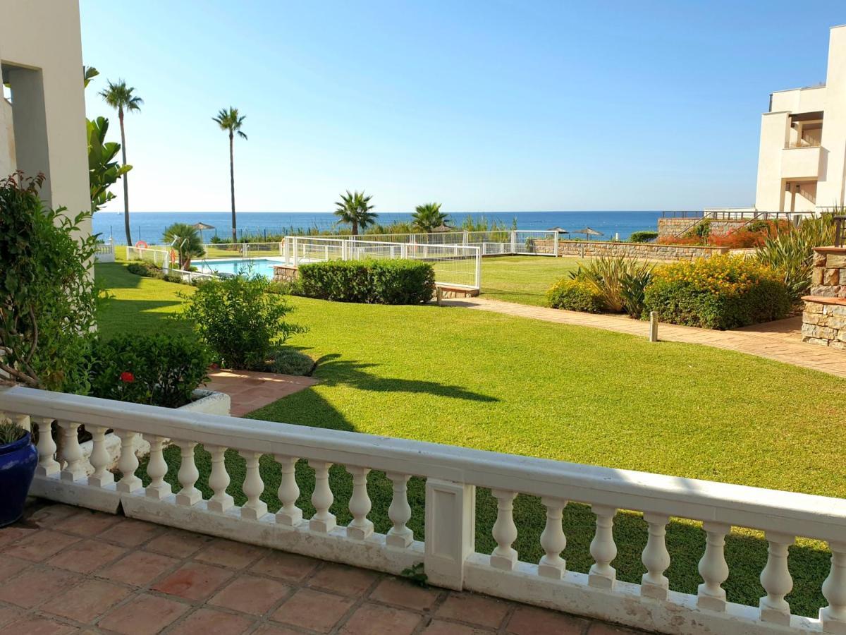 Casitamar Frontline Beach House Rental Casares Costa Near Estepona Bahia de Casares Exterior foto